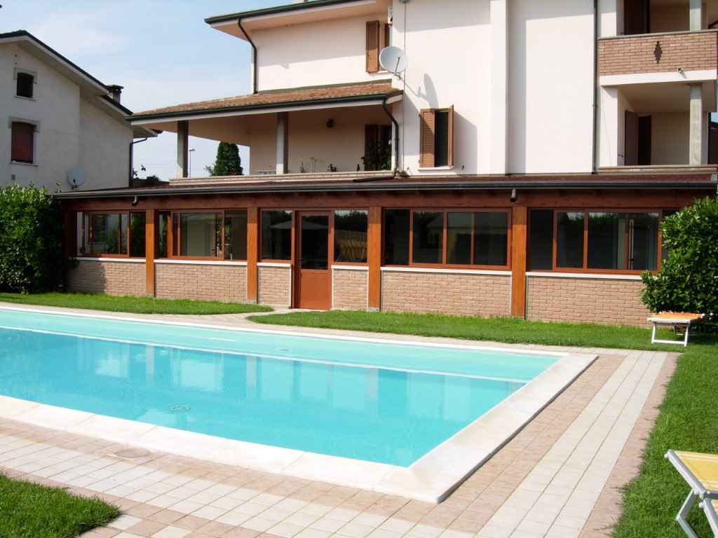 Chiusura Veranda in Alluminio Pacchioni Serramenti Sermide